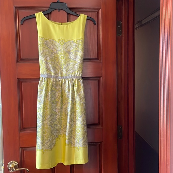 Anne Taylor Loft Size 12 Ladies Neon Green and Gray Dress - Picture 1 of 7